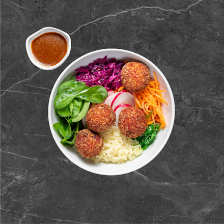 Oriental bowl with chicken and cheese balls 🌶️