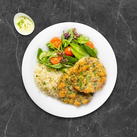 Minced salmon and cod patties