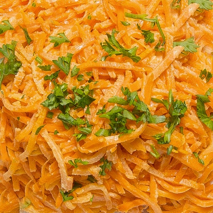 Korean carrot salad with parsley