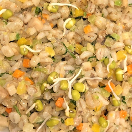 Pērļu mieži ar dārzeņiem