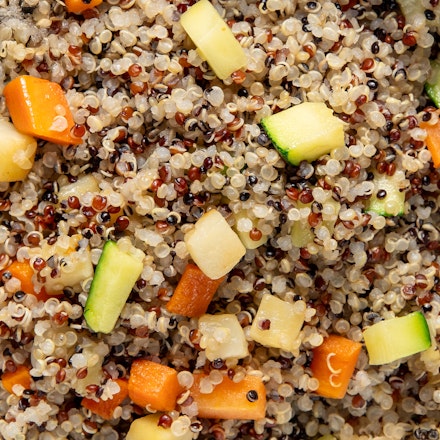 Bolivinė balanda su daržovėmis 